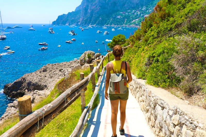 Wanderung auf Capri am Golf von Neapel - Italien - ©©Sergio Monti Photos  - stock.adobe.com