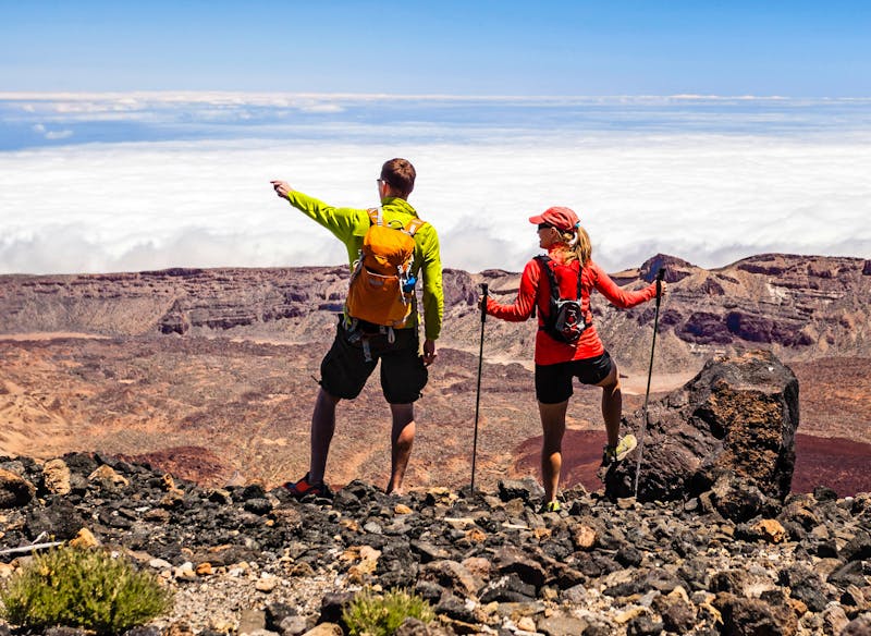 Wanderer auf Teneriffa - Kanarische Inseln - ©Blazej Lyjak - Adobe Stock