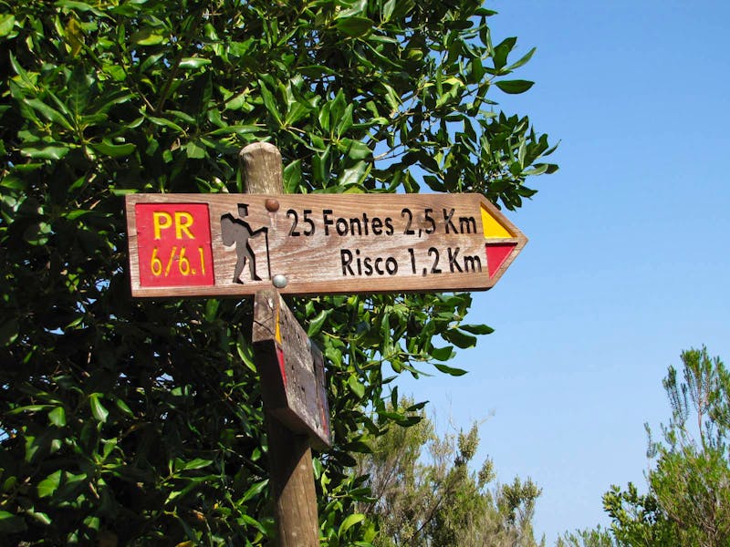 Wanderweg zu den 25 Quellen im Tal von Rabacal - ©Eberhardt TRAVEL