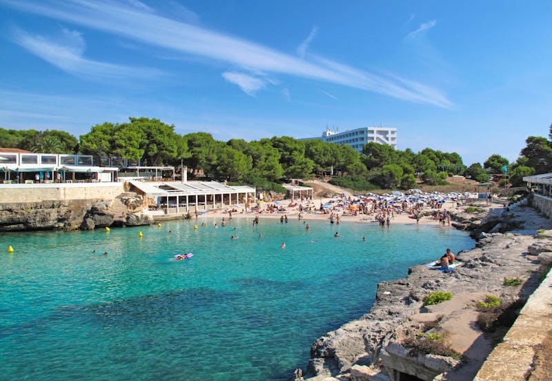 Strand von Cala Blanca - Menorca - ©©simona - stock.adobe.com