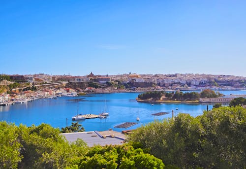 Mahon auf Menorca &ndash; &copy; ©Karol Kozlowski - stock.adobe.com