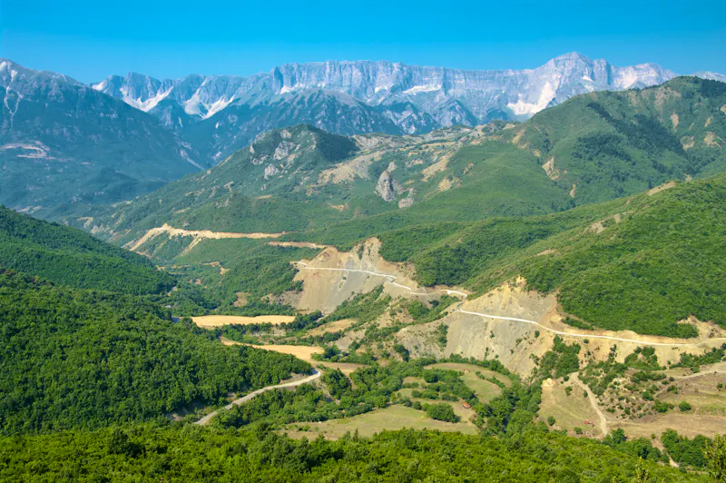 Gebirgslandschaft im Süden Albaniens - &copy;©ollirg - stock.adobe.com