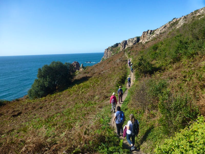 Wanderung an der Südküste Jerseys zum Corbiere Leuchtturm - ©Eberhardt TRAVEL