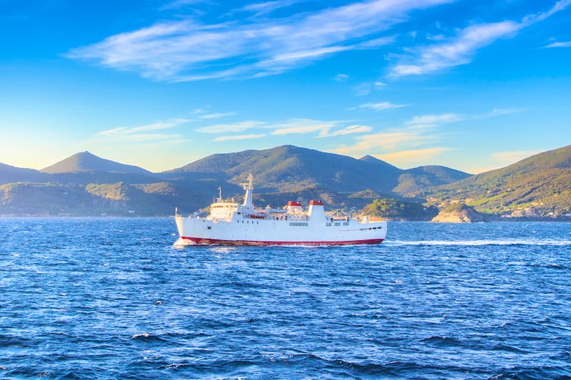 Fährüberfahrt zur Insel Elba - ©©stevanzz - stock.adobe.com