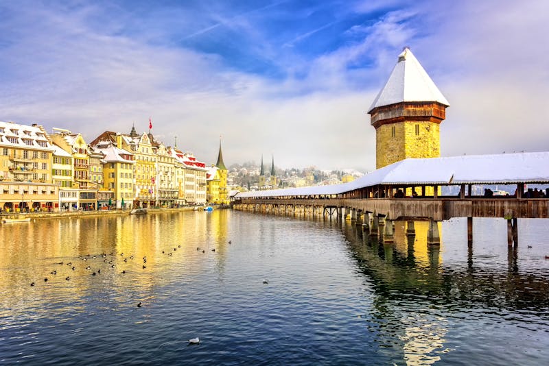 Kapellbrücke in Luzern - &copy;©Boris Stroujko - stock.adobe.com