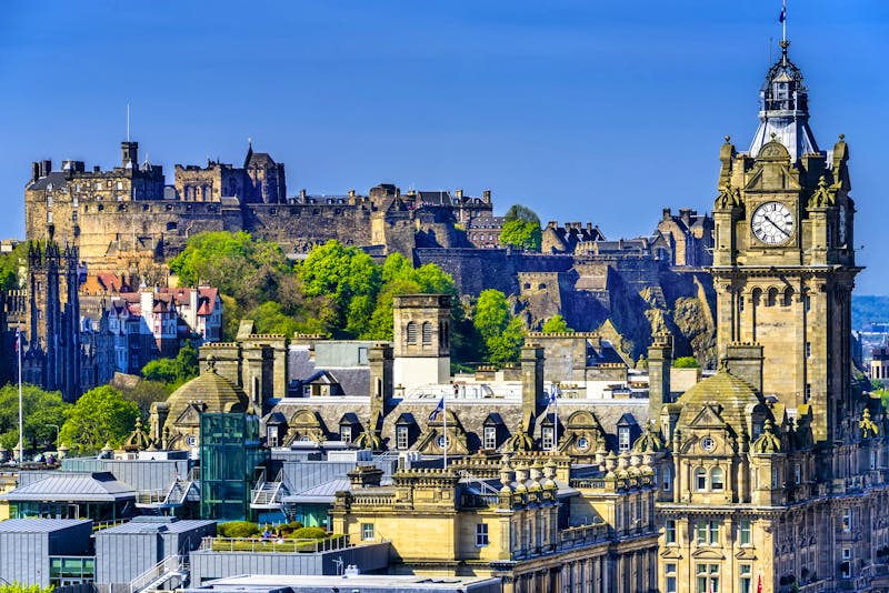 Edinburgh Castle in Edinburgh, Scotland - ©©Ruth P. Peterkin - stock.adobe.com