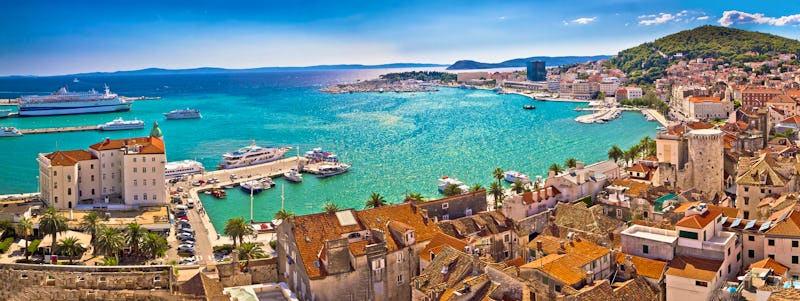 Split historic waterfront panoramic aerial view – © ©xbrchx - stock.adobe.com