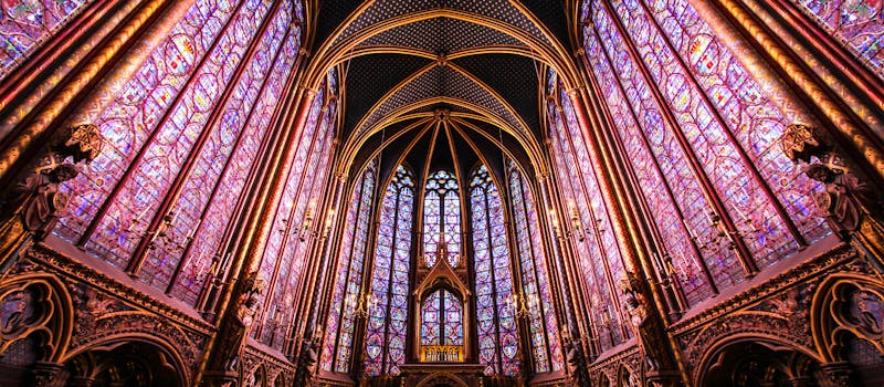 Im Inneren der Sainte Chapelle, Paris - ©Brad Pict - stock.adobe.com