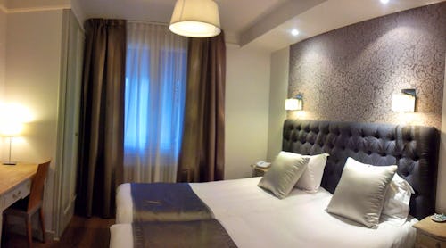 Zimmerbeispiel im Hotel Mireille in Arles – © Hotel Mireille Arles