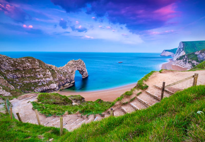Jurassic Coast von Dorset mit Durdle Door - ©Patryk Kosmider – Adobe Stock
