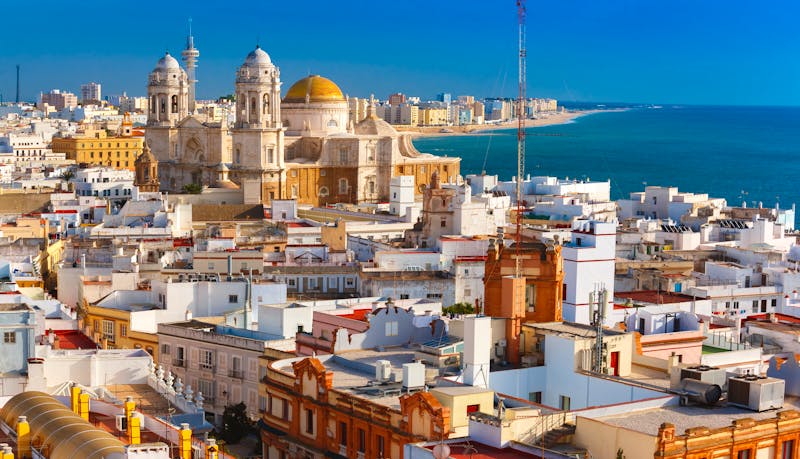Kathedrale in Cadiz - Andalusien - ©©Kavalenkava - stock.adobe.com