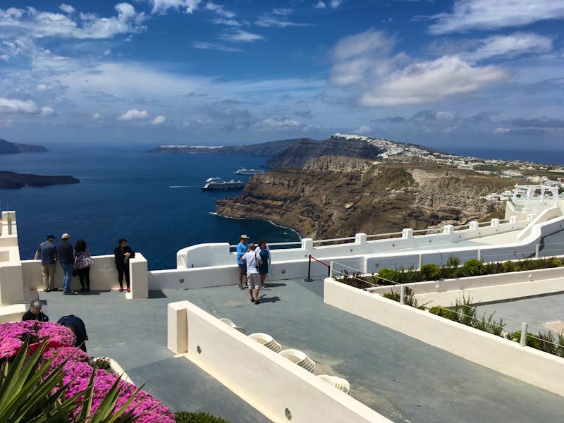 Blick auf die Caldera von Santorin von der Santo Winery - ©Eberhardt TRAVEL - Petra Sauer