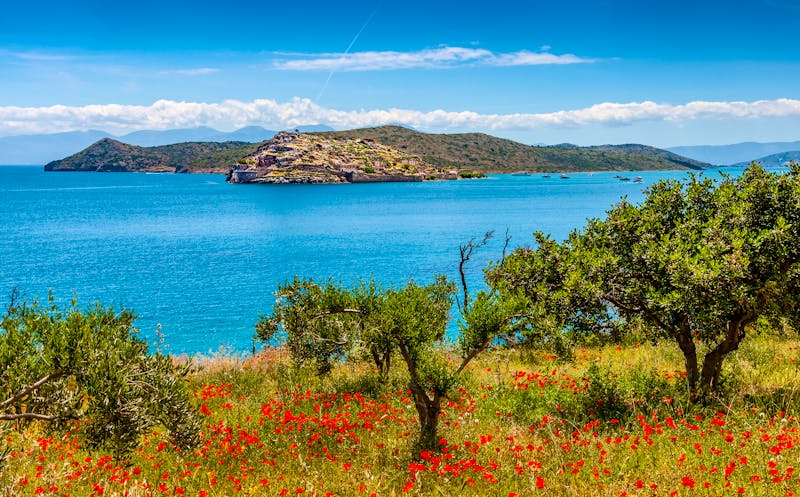 Lassithi-Hochebene - im Hintergrund die Insel Spinalonga - ©©photoff - stock.adobe.com
