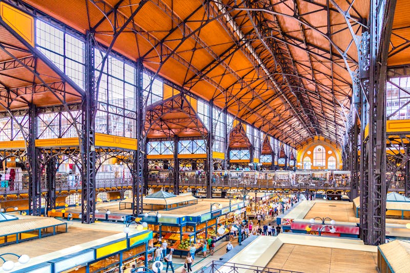 Zentrale Markthalle in Budapest - ©©GoneWithTheWind - stock.adobe.com