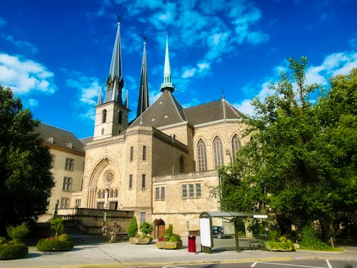 Kathedrale in Luxemburg-Stadt &ndash; &copy; ©jorisvo - stock.adobe.com