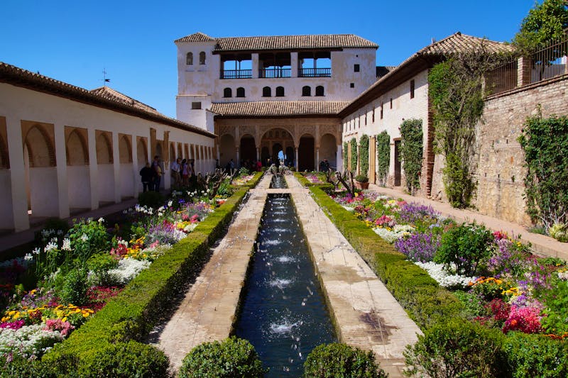 Im Generalife - Garten der Alhambra - ©Eberhardt TRAVEL - Andreas Böcker