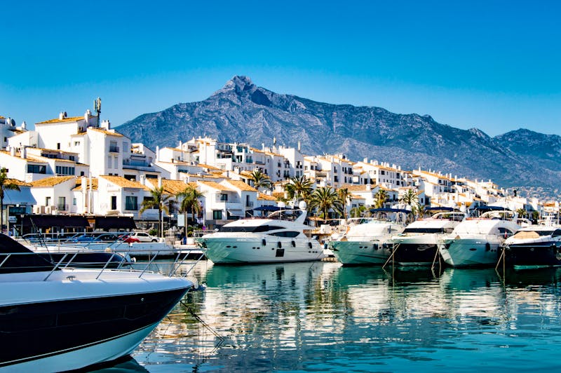 Hafen Puerto Banus in Marbella - ©©Kieran J. O'Neill - stock.adobe.com