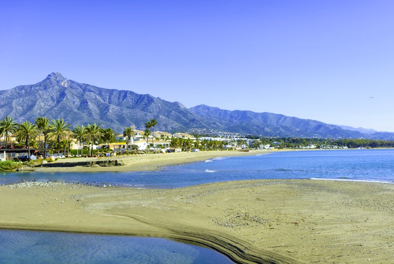 Strand von Marbella an der Costa del Sol - ©José L. Hidalgo Salguero - Adobe Stock