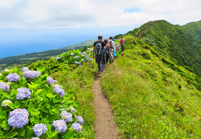 Wanderung an den Vulkankratern auf Faial - ©Eberhardt TRAVEL