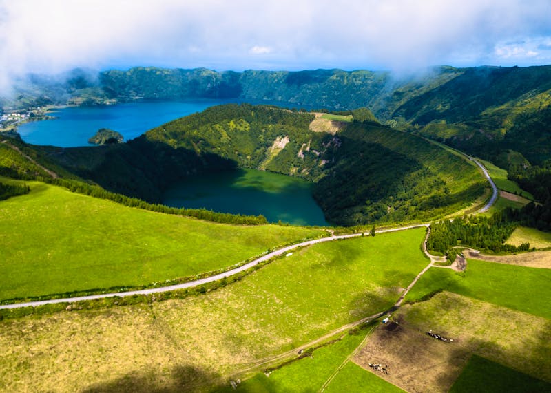 Wanderwege an den Kratern von Sete Cidades - ©©De Visu - stock.adobe.com