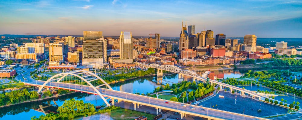 Tennessee – Downtown Nashville, USA Aerial – © Kevin Ruck - stock.adobe.com