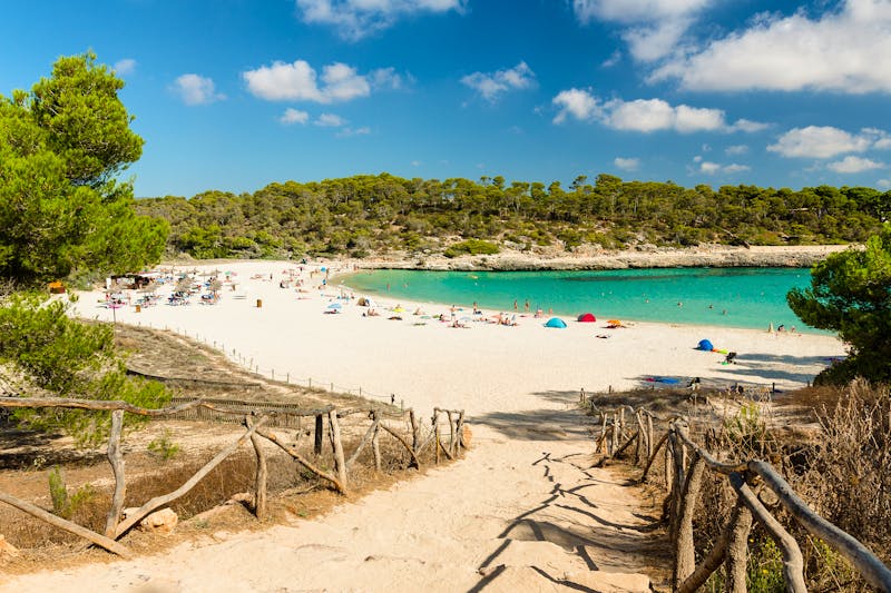 Cala S'Amarador - Strand im Südosten Mallorcas - ©©el lobo - stock.adobe.com