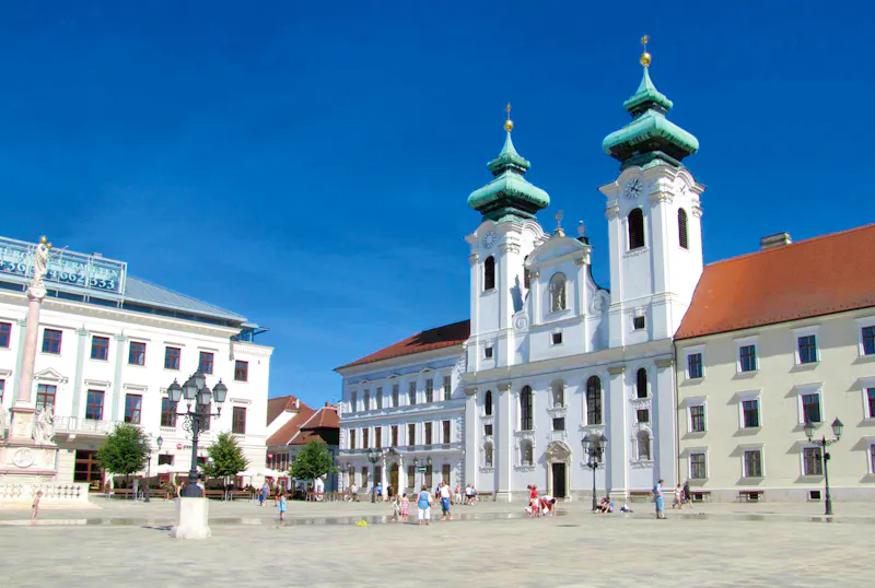Stadtbummel in Györ - Ungarn - &copy;Eberhardt TRAVEL