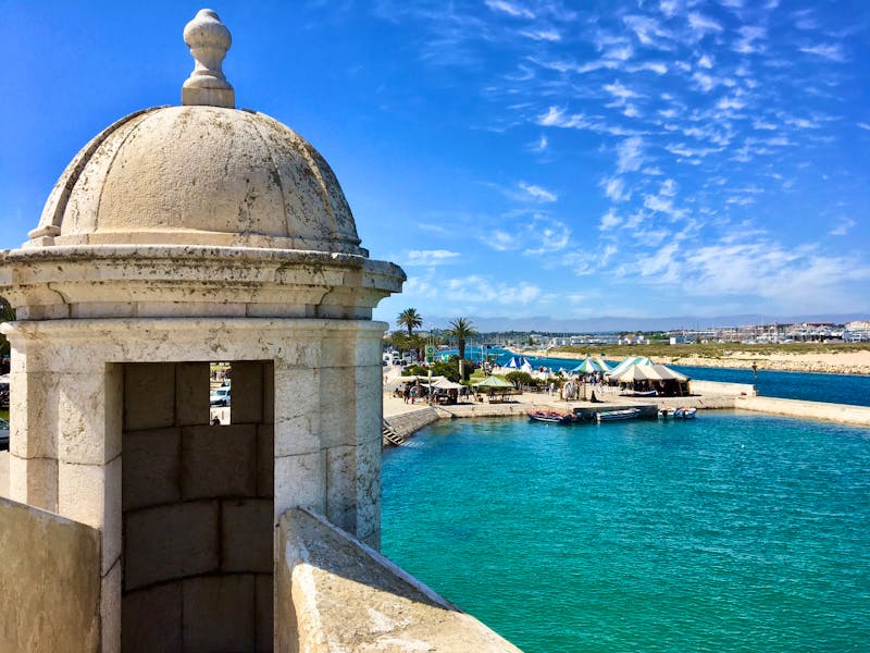 Hafen von Lagos an der Algarve - ©Eberhardt TRAVEL
