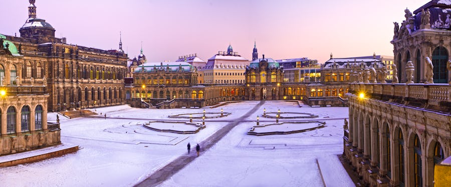 Dresden – Zwinger im Winter, abends, Schnee – © ©DK_DD - stock.adobe.com