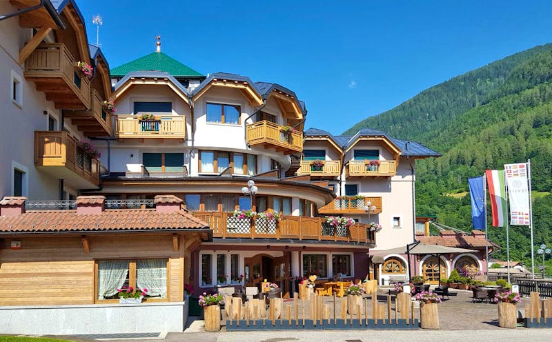 Tevini Dolomites Charming Hotel in Commezzadura - ©Eberhardt TRAVEL