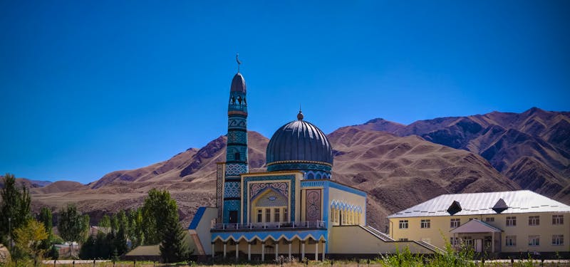 Moschee in Naryn in Kirgisistan - ©homocosmicos - stock.adobe.com
