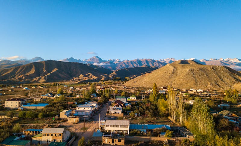 Blick auf Naryn i Kirgisistan (Kirgistan) - ©?????? ??????? - stock.adobe.com