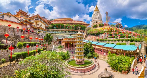 Kek Lok Si Tempel, Penang Island, Georgetown, Malaysia &ndash; &copy; Alexey Pelikh - stock.adobe.com