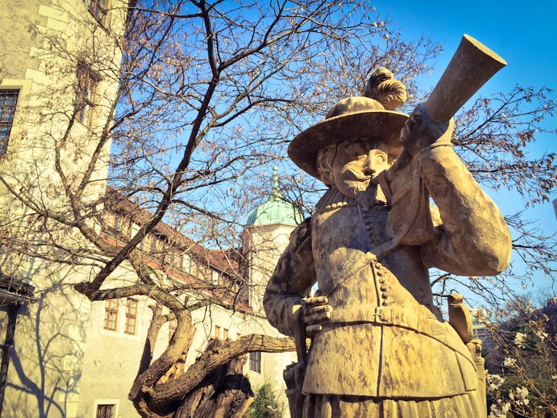 Jägerfigur am Jägerhof in Dresden - ©©cyberkort - stock.adobe.com
