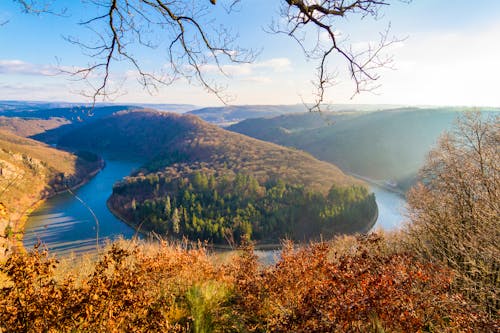 Saarschleife im Winter &ndash; &copy; ©Raymond Thill - stock.adobe.com