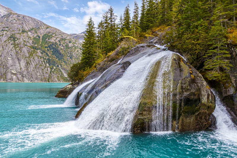 Tracy arm fjord Wasserfall in Alaska  - ©baspley - stock.adobe.com