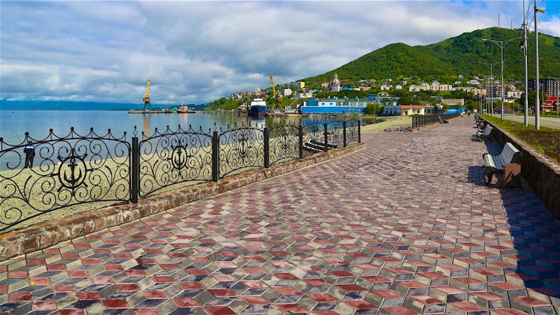 Uferpromenade in Petropawlowsk-Kamtschatski - ©Gernod Loose für Eberhardt TRAVEL