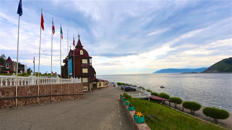 Baikalsee und der Fluss Angara - ©Gernod Loose für Eberhardt TRAVEL