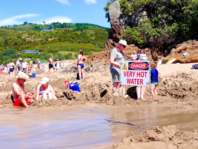 Hot Water Beach, Coromandel - ©Anna Stiebing