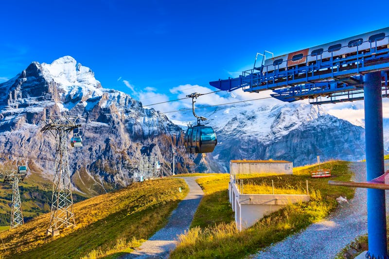 Seilbahnstation am First oberhalb von Grindelwald im Berner Oberland - ©©Kisa_Markiza - stock.adobe.com