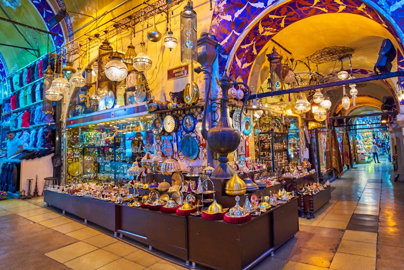 Istanbul, großer Bazar in Istanbuls ältester Einkaufspassage - ©©EwaStudio - stock.adobe.com