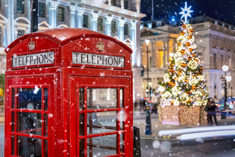 Rote Telefonzelle in London - ©moofushi – Adobe Stock