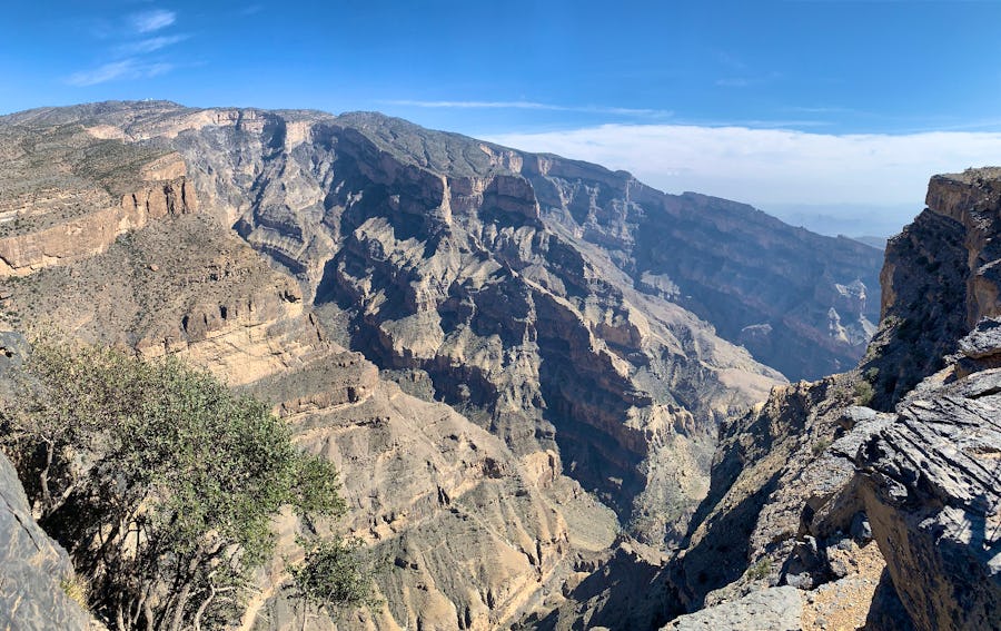 Wadi Nakhar - Grand Canyon des Oman am Jebel Shams – © Eberhardt TRAVEL - Ralf Mehnert