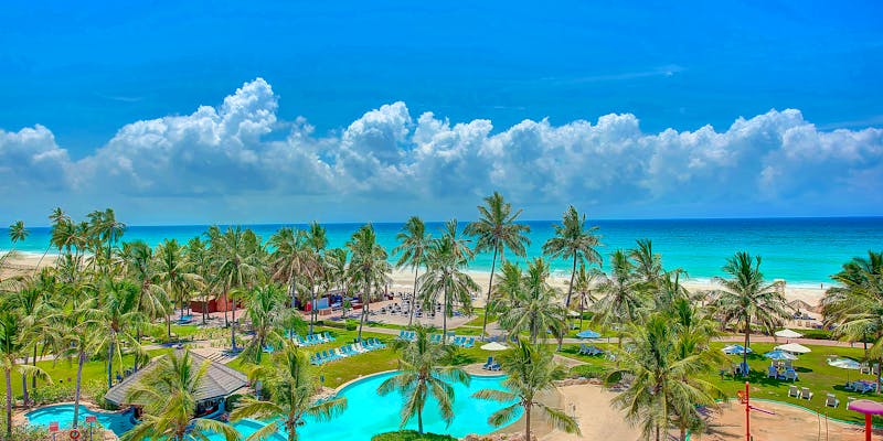Crowne Plaza Resort Salalah - Strand - ©Crowne Plaza Hotels & Resorts