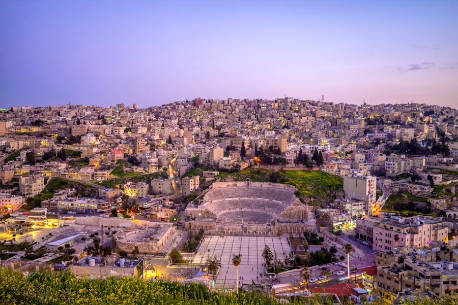Blick auf die Jordanische Hauptstadt Amman – © ©Richie Chan - stock.adobe.com