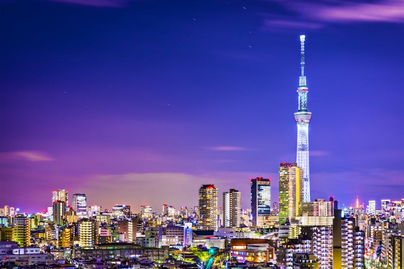 Tokio – Skyline am Abend mit Sky Tree - ©Sean Pavone - Adobe Stockphoto