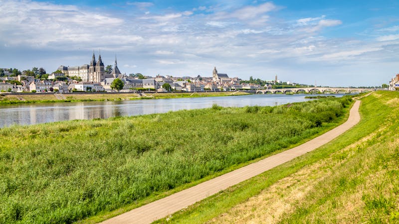 Radweg nach Blois an der Loire - ©©Pascal Ledard - stock.adobe.com