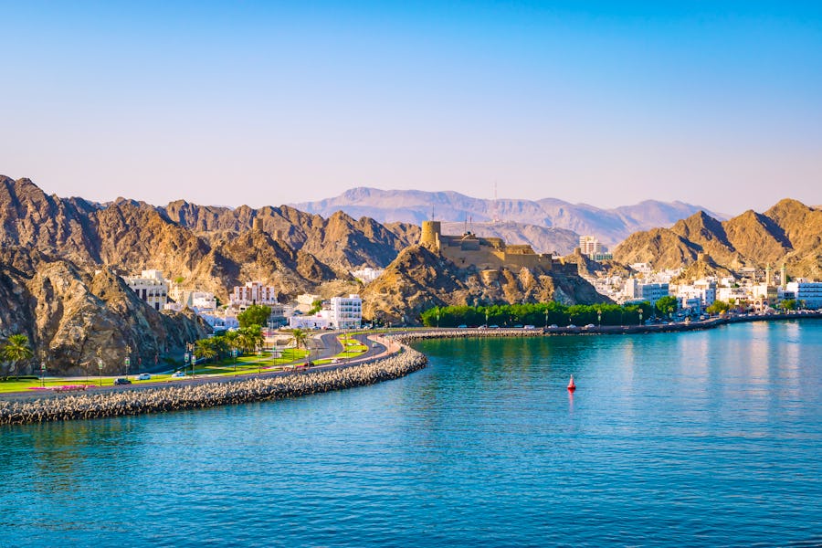 Waterfront von Muscat am Golf von Oman – © ©napa74 - stock.adobe.com