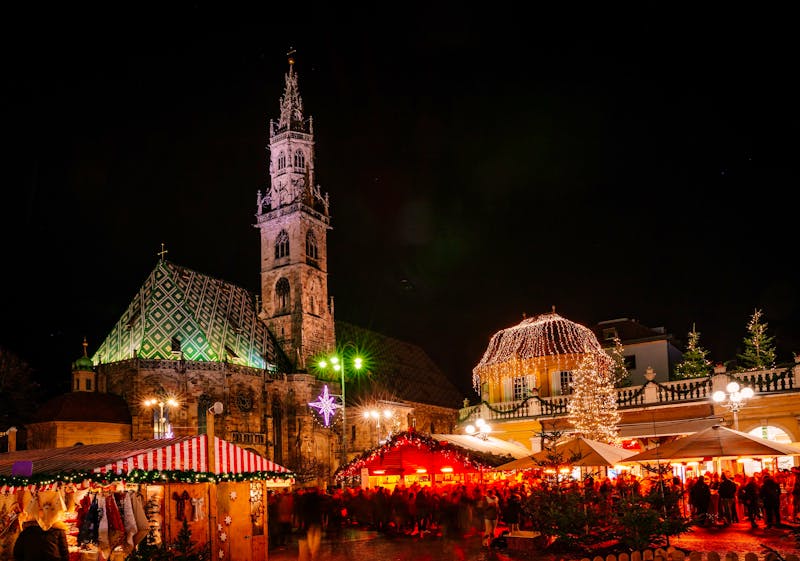 Bozen - Weihnachtsmarkt - ©nblxer - stock.adobe.com