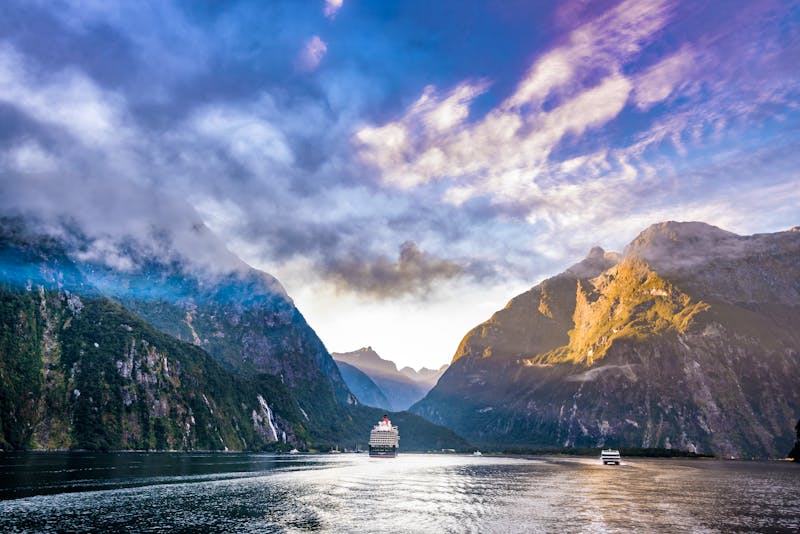 Neuseeland – Milford Sound, Fiordland National Park  - ©Roberto - stock.adobe.com